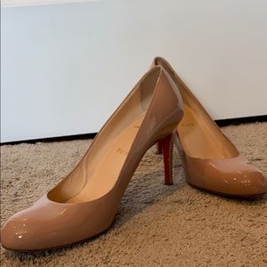Nude Christian Louboutin